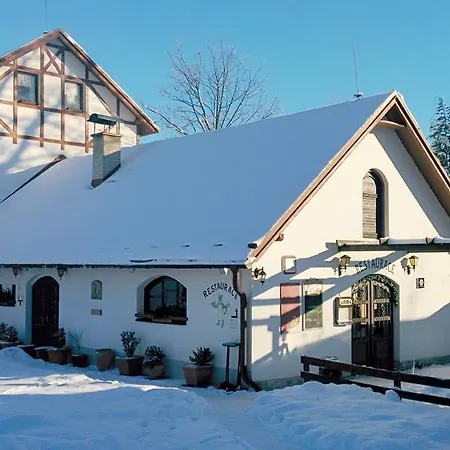 Guest house Hostinec U Pejska A Kocicky 3*